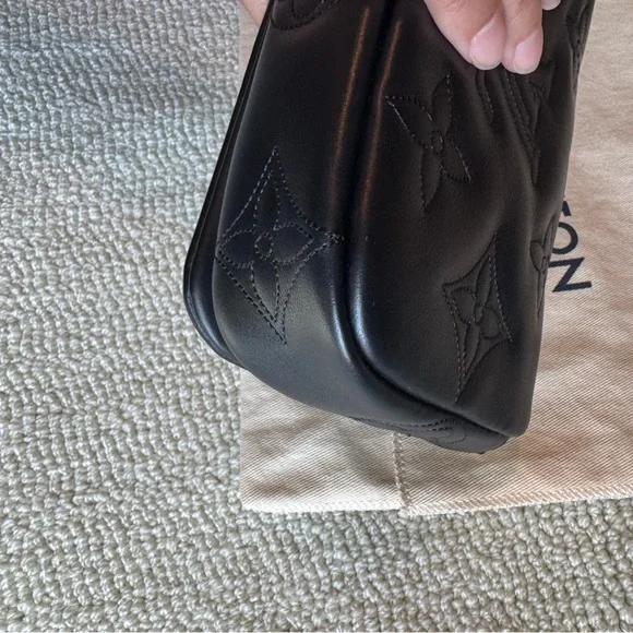 Louis Vuitton Bubblegram Black Clutch with Gold Chain - Picture 8 of 9